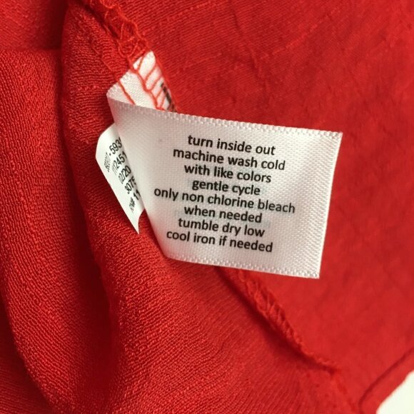 NEW Lane Bryant Women's Red Tunic Top Crochet Neckline Long Sleeves size 26 / 28 - Picture 10 of 11